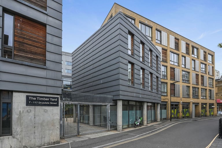 Open Planned Studio Space to rent in Shoreditch