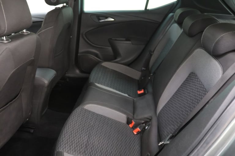 2020 Vauxhall Astra 1.5 Turbo D SRi VX-Line Nav 5dr Auto HATCHBACK DIESEL Automatic