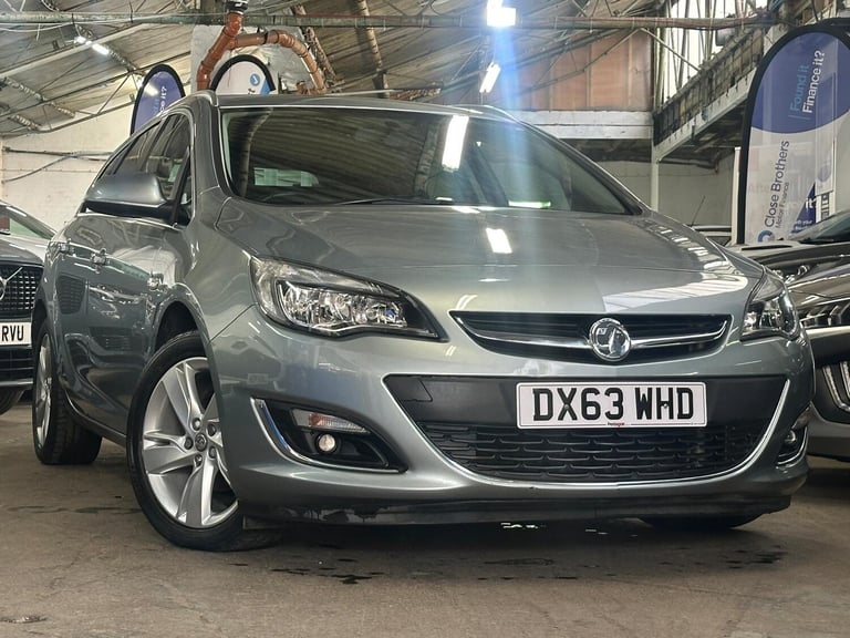 image for  Vauxhall Astra 1.6 16V SRi Sports Tourer 5dr Petrol Auto Euro 5 (115 ps) Petrol Automatic