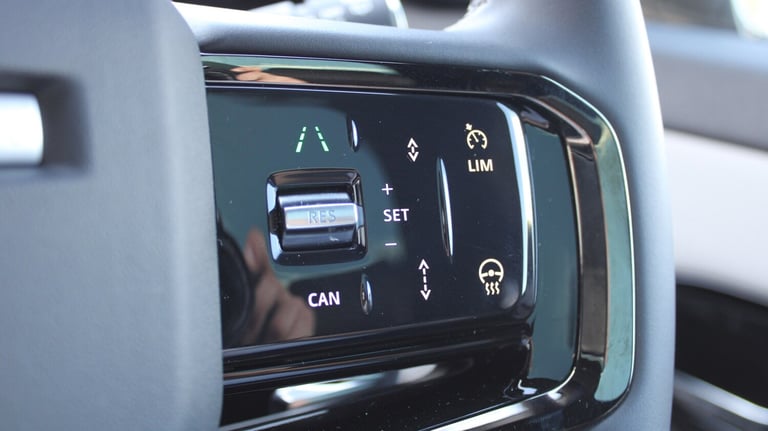2025 Land Rover Range Rover Evoque 1.5 P270e Dynamic SE 5dr Auto SUV Hybrid Automatic