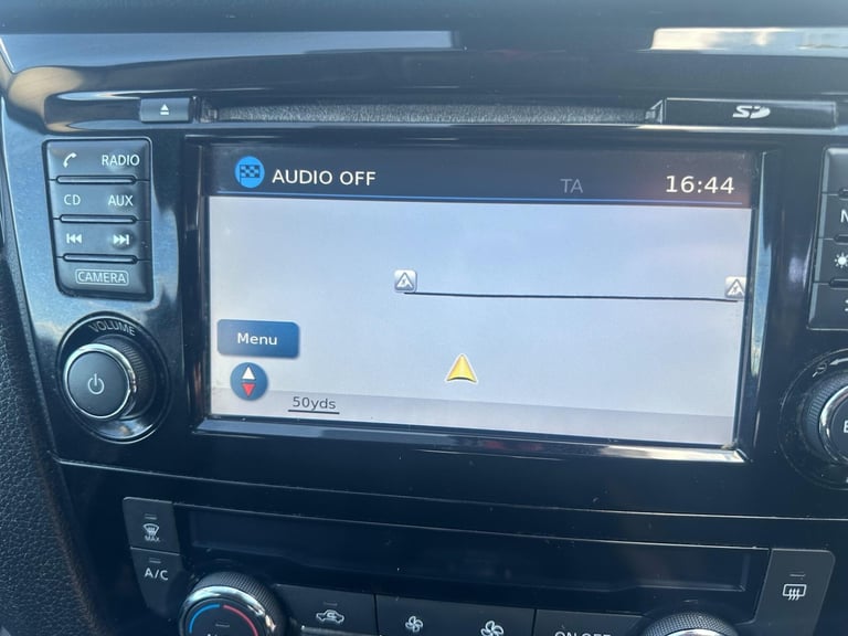 2016 Nissan Qashqai 1.2 DIG-T N-Connecta 2WD Euro 6 (s/s) 5dr HATCHBACK Petrol Manual