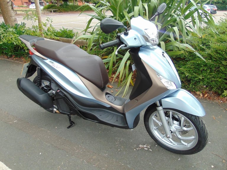 Piaggio Medley 125 2024 1owner 954 dry weather miles unmarked immaculate p/ex ok