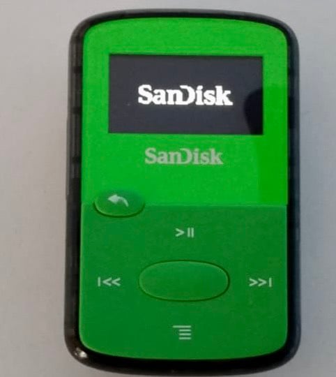 San Disk MP3 player 8GB