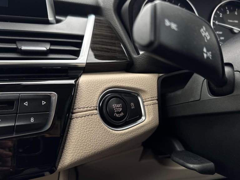 2018 BMW 2 Series Active Tourer 2.0 220i Luxury DCT Euro 6 (s/s) 5dr HATCHBACK Petrol Automatic