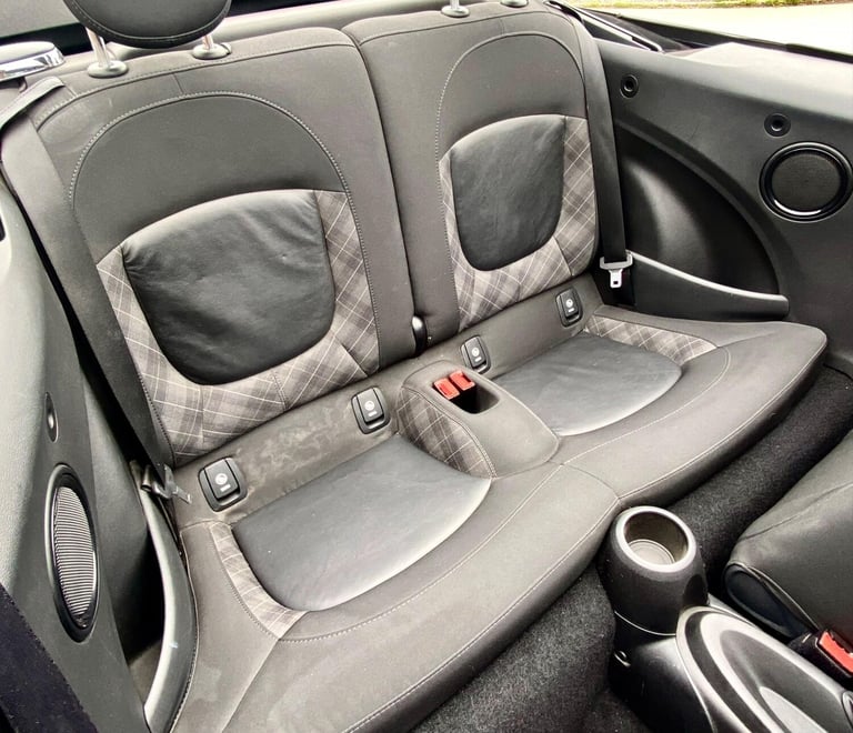  MINI Convertible 1.5 Cooper Euro 6 (s/s) 2dr Petrol Manual
