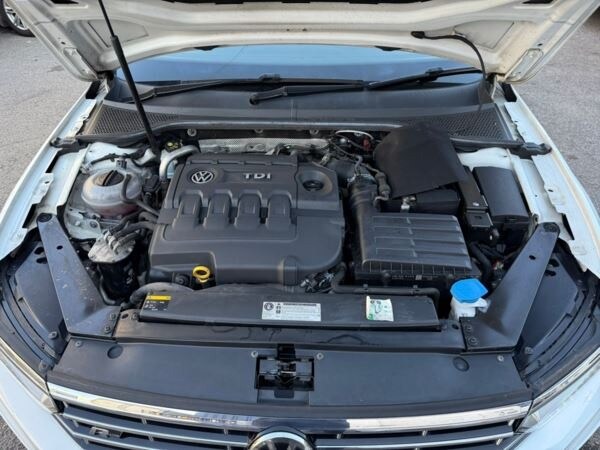 2015 Volkswagen Passat 2.0 TDI BlueMotion Tech R-Line 5dr, Euro 6 , No VAT ESTATE Diesel Manual