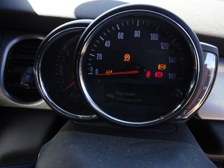 2022 72 REG MINI COOPER EXCLUSIVE AUTO DAMAGED REPAIRABLE SALVAGE