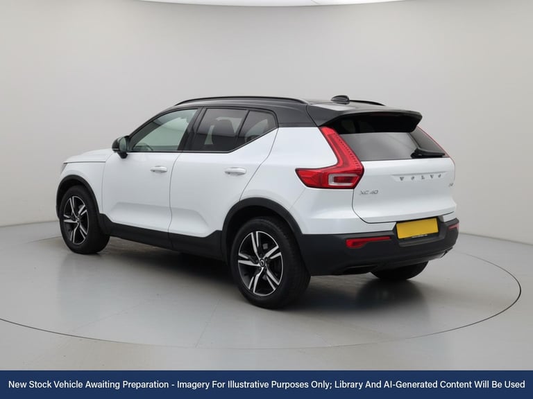 2019 Volvo XC40 2.0 D3 R-Design SUV 5dr Diesel Manual Euro 6 (s/s) (150 ps) SUV DIESEL Manual