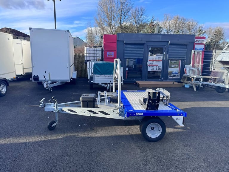 REDUCED PRICE!! SINGLE MOTORBIKE TRAILER WITH REMOVABLE BIKE RACK 750KG