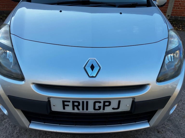 RENAULT CLIO 1.2 Expression Euro 5 5dr 2011