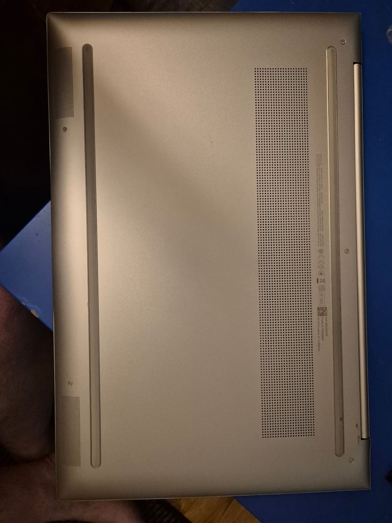 HP ENVY i7 17.3 inch Laptop 12th Gen 1260p 2.10GHz 16GB RAM