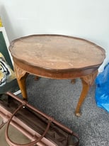 ANTIQUE WOODEN TABLE.