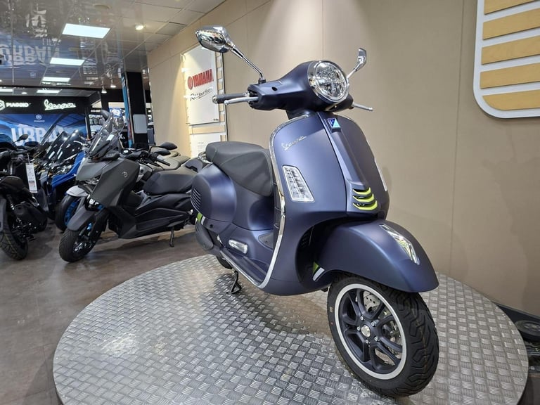2025 Piaggio Vespa GTS 310 310 Supertech CVT Euro 5