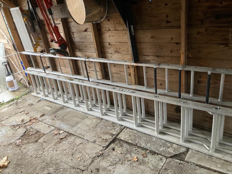 Roofer Ladders