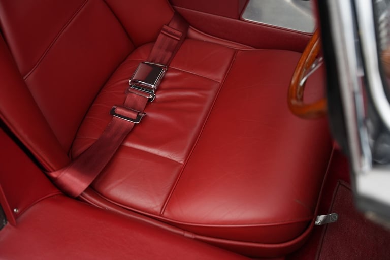 1963 Jaguar E-Type Series 1 3.8 Fixed Head Coupe