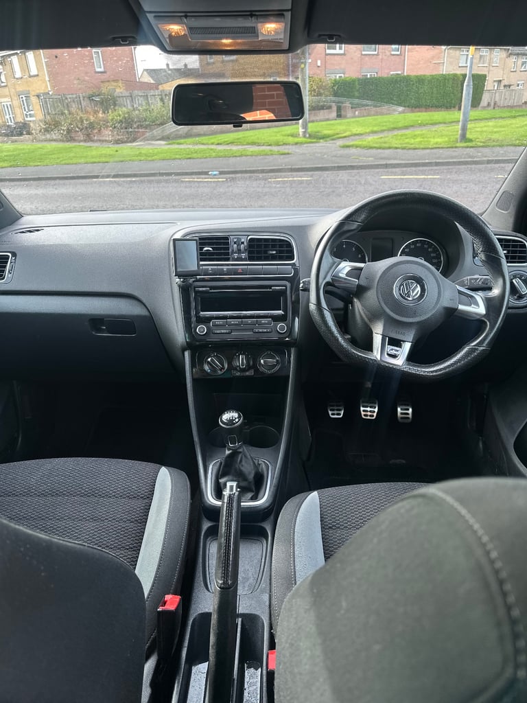 Volkswagen, POLO, Hatchback, 2013, Manual, 1197 (cc), 5 doors