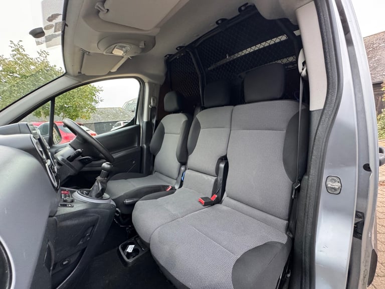 2017 Peugeot Partner 850 1.6 BlueHDi 100 Professional Van [non SS] PANEL VAN Diesel Manual