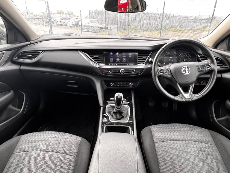 2019 Vauxhall Insignia 1.5T [165] Design Nav 5dr HATCHBACK PETROL Manual