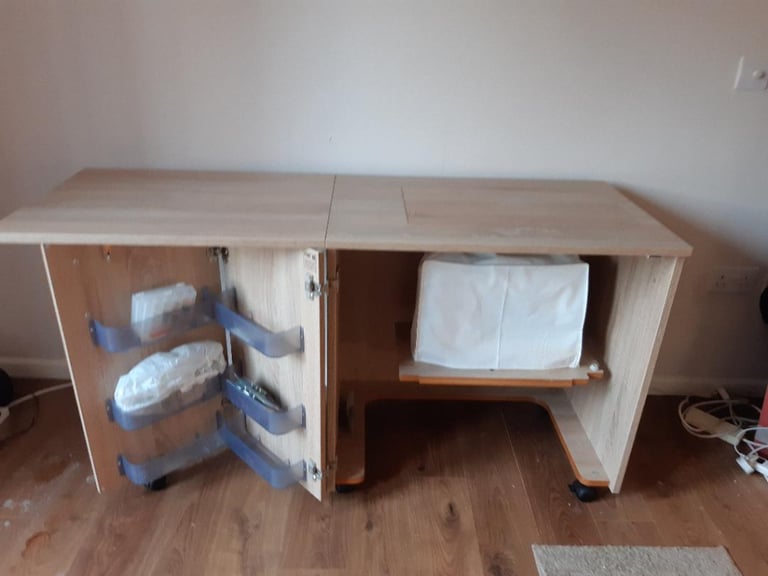 Sewing cabinet - Gumtree