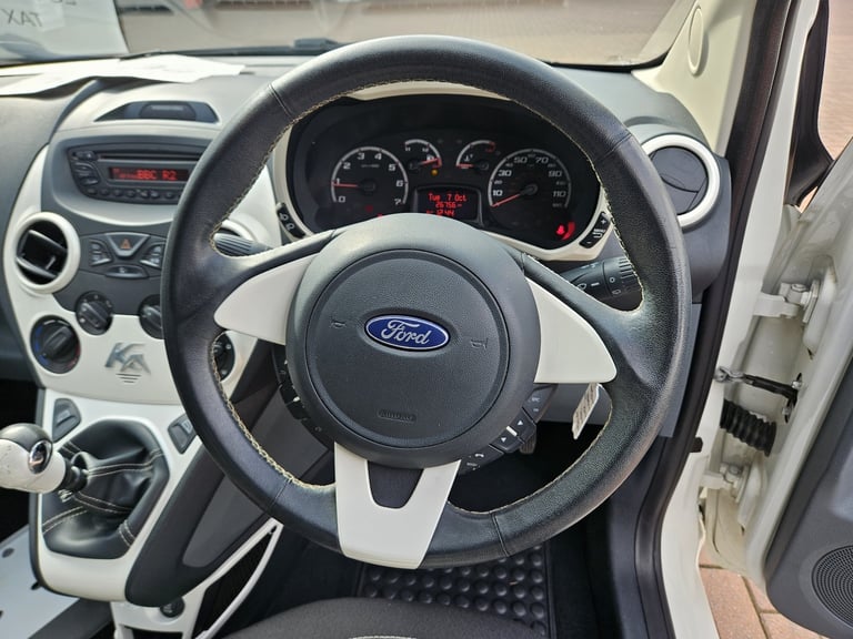 FORD KA 1.2 Zetec White Edition *** 26,000 Miles *** 2016