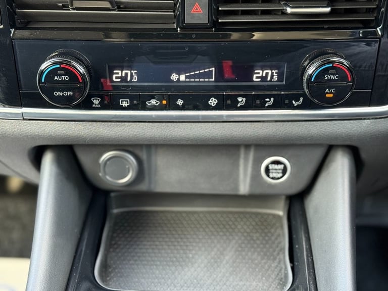 2021 Nissan Qashqai 1.3 DiG-T MH 158 N-Connecta 5dr 4WD Xtronic HATCHBACK PETROL Automatic