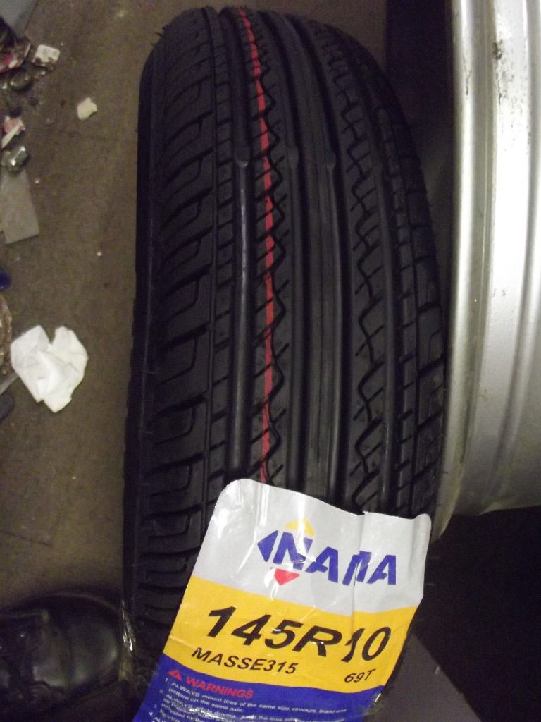 CLASSIC MINI TYRES NORMAL OR WINTER / SNOW 145, 70 X 12 ALSO AVAILABLE 145, 10 165, 60 12 175, 50 13