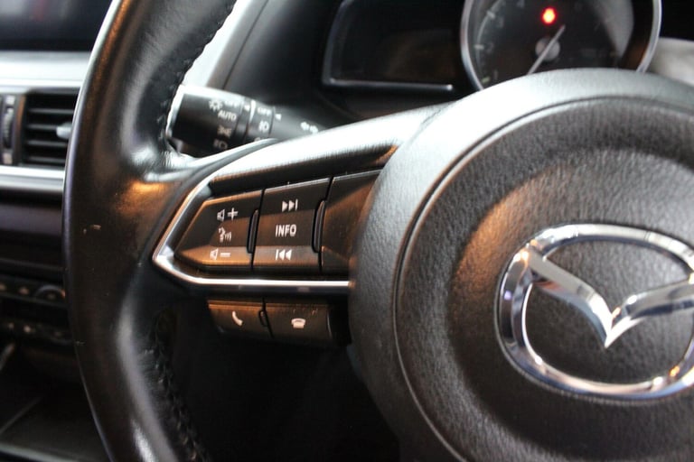 2017 Mazda Mazda3 2.0 SKYACTIV-G Sport Nav Euro 6 (s/s) 5dr HATCHBACK Petrol Manual