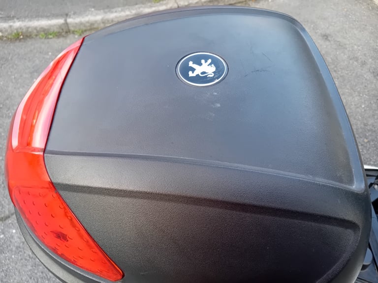 Peugeot, KISBEE, 2018, 49 (cc)