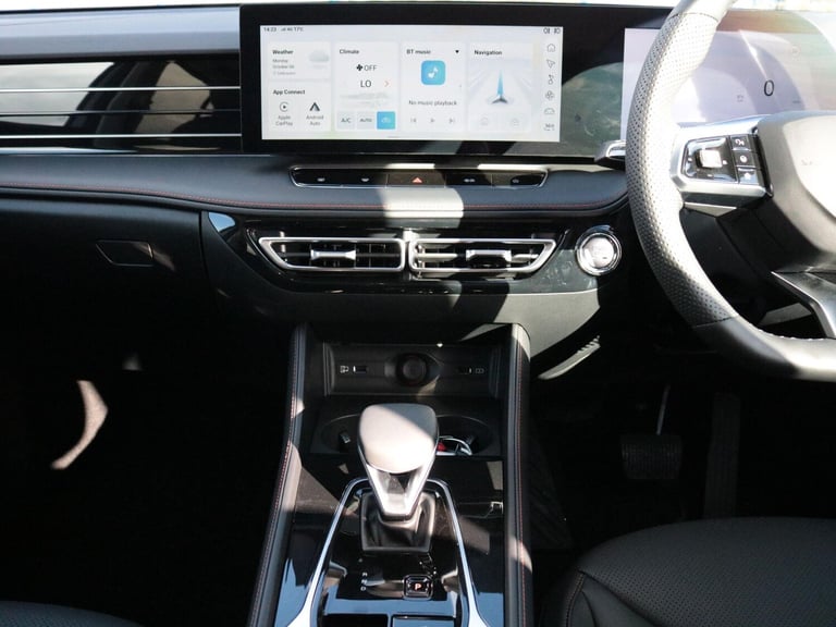2025 MG MG HS 1.5 T-GDI Hybrid+ Trophy 5dr Auto ESTATE PETROL/ELECTRIC Automatic