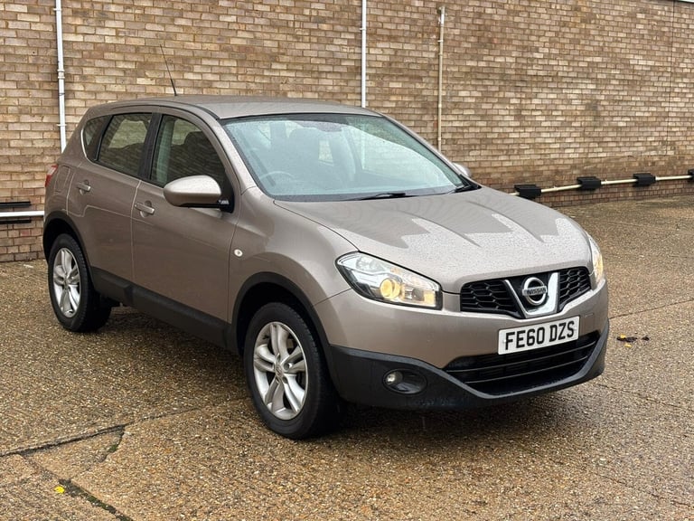 2010 Nissan Qashqai 1.5 dCi Acenta 5dr HATCHBACK Diesel Manual