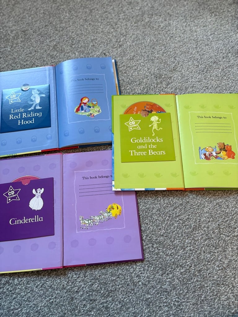 3 x Gold Stars books with CD 💿 