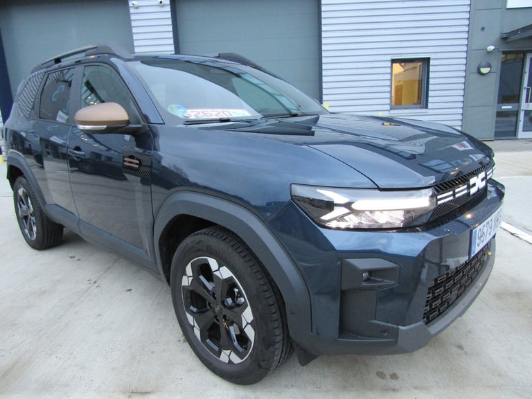 Dacia Bigster 1.2 TCe 140 EXTREME MHEV MILD HYBRID EURO 6 (s/s) LEFT HAND DRIVE  SUV Petrol Manual