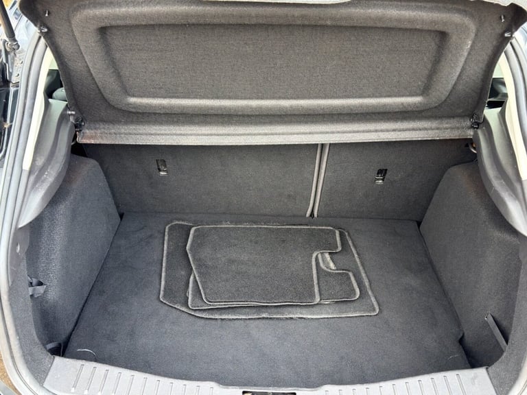 2014 Ford Focus 1.0 125 EcoBoost Titanium 5dr HATCHBACK PETROL Manual