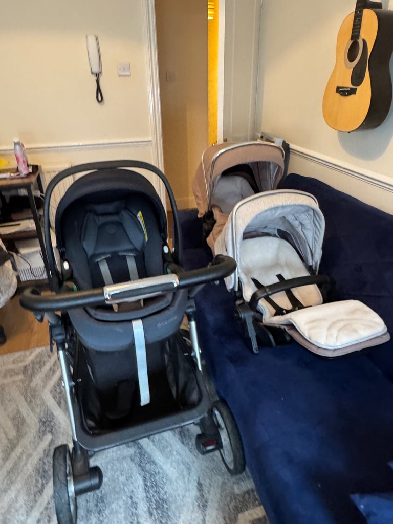 Silver Cross Pioneer Special Edition travel set 