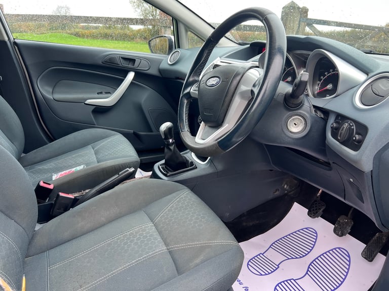 Ford, FIESTA, Hatchback, 2010, Manual, 1388 (cc),5 doors - Image 10