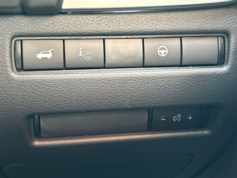 2025 Nissan Qashqai 1.5 h e-POWER Tekna Auto Euro 6 (s/s) 5dr SUV PETROL/ELECTRIC Automatic