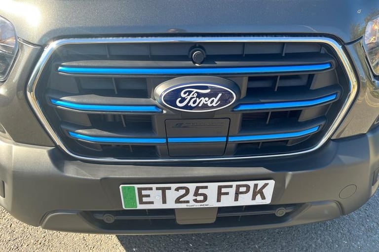 2025 Ford E-Transit 350 Trend AUTO L3 H2 LWB Medium Roof RWD 135kW 68kWh DAP, ACCELERATION CONT P...