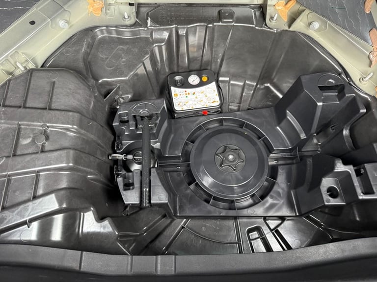 2019 Renault Megane 1.3 TCe Iconic Hatchback 5dr Petrol Manual Euro 6 (s/s) (140 ps) Hatchback Pe...