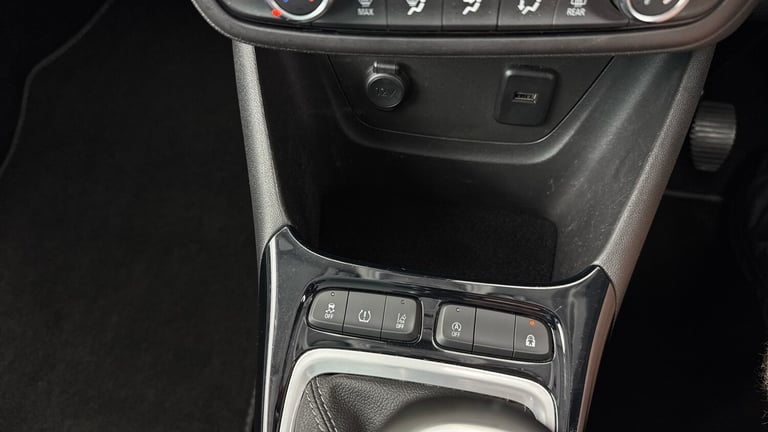 2020 Vauxhall Crossland X 1.2T [110] Griffin 5dr [6 Spd] [Start Stop] HATCHBACK PETROL Manual