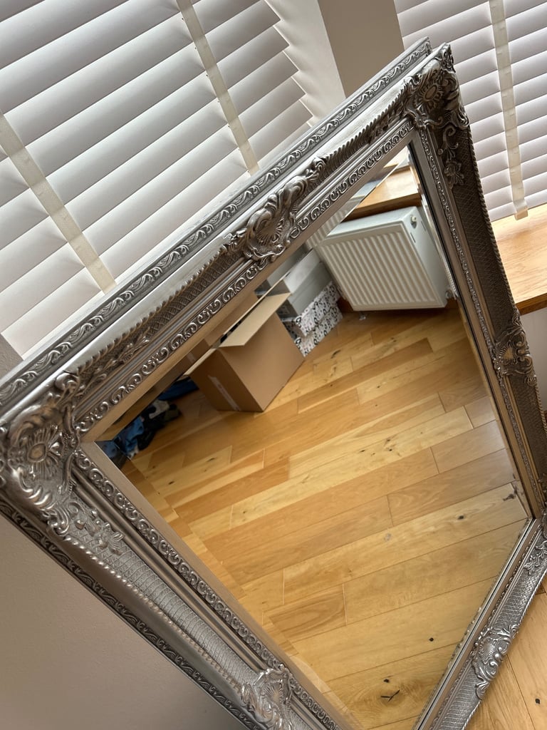 Silver mirror 