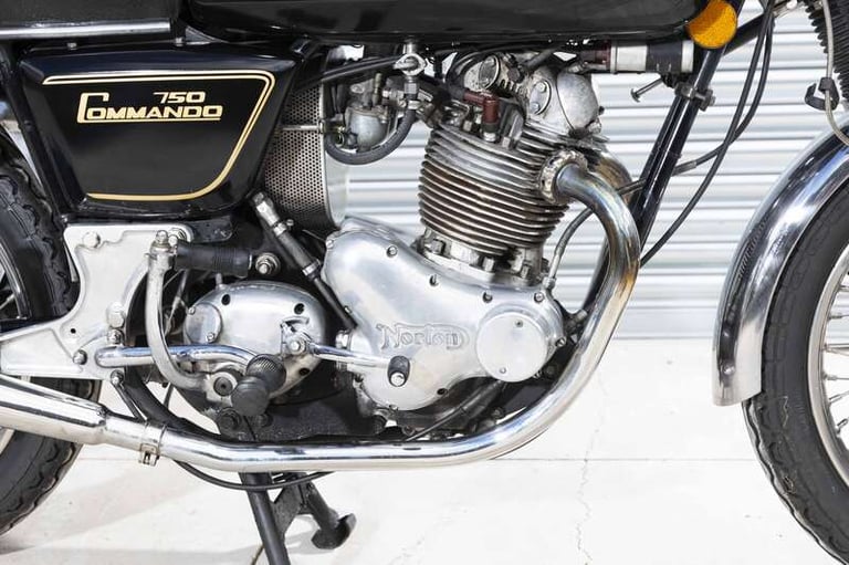 1972 NORTON 750 COMMANDO 745 PETROL Manual