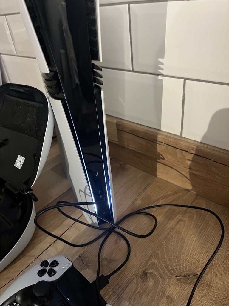 Ps5 Pro 2tb - 1 controller