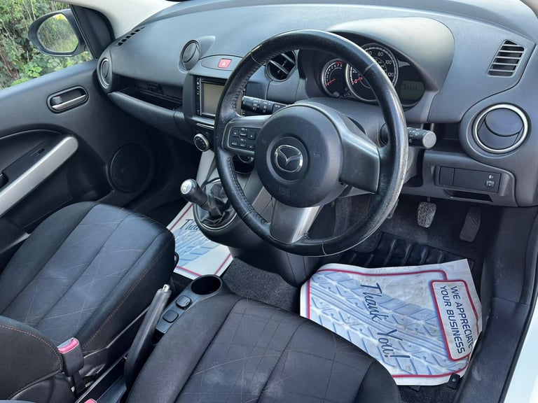 2013 Mazda Mazda2 1.3 Venture Edition 5dr HATCHBACK PETROL Manual