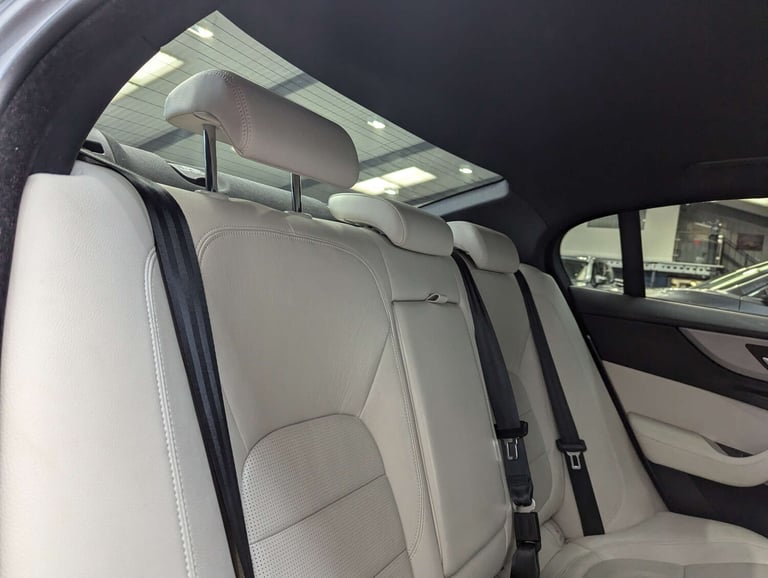 2020 Jaguar XE 2.0d R-Dynamic S 4dr Auto SALOON DIESEL Automatic