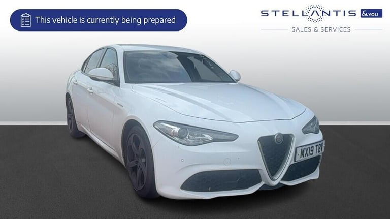 image for 2019 Alfa Romeo Giulia 2.0T Veloce Saloon 4dr Petrol Auto Euro 6 (s/s) (280 ps) Saloon Petrol Aut...