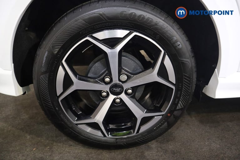 2025 Ford Puma 1.0 EcoBoost Hybrid mHEV ST-Line 5dr DCT SUV Petrol Automatic