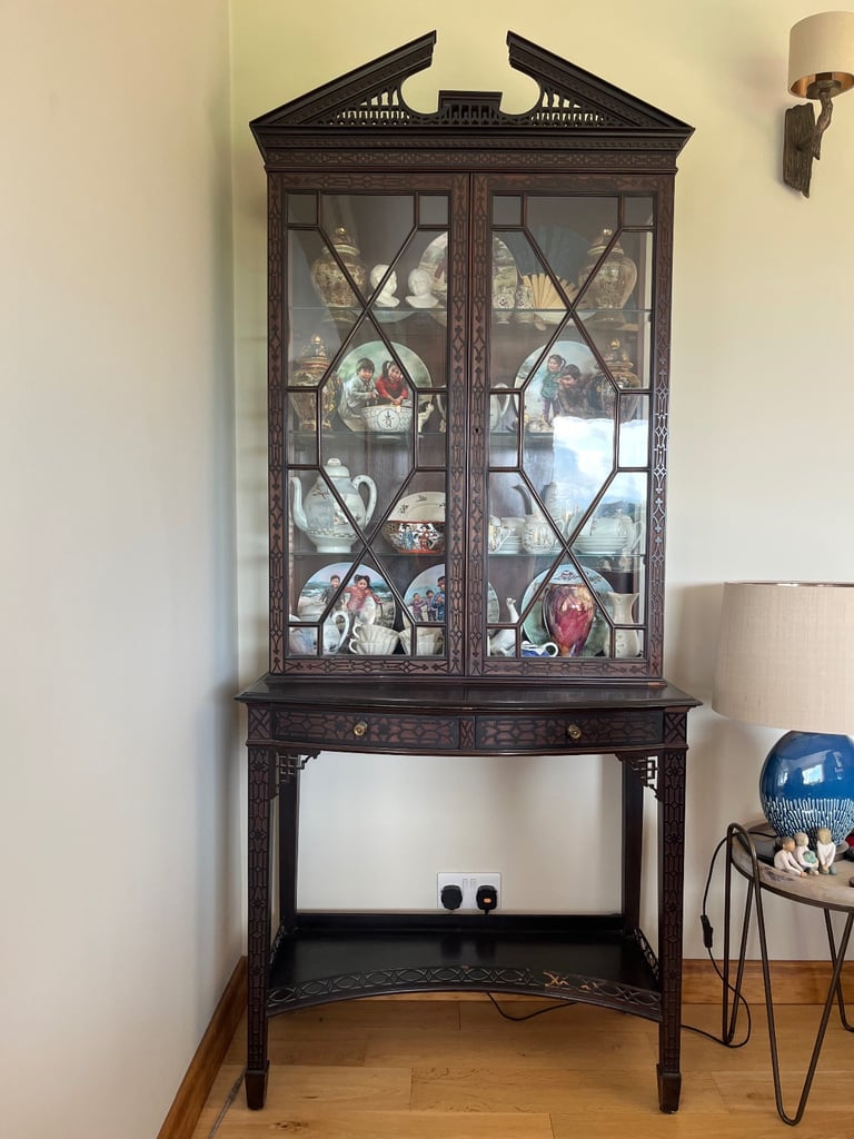 image for Antique Chinese design display unit glass shelves storage cabinet 