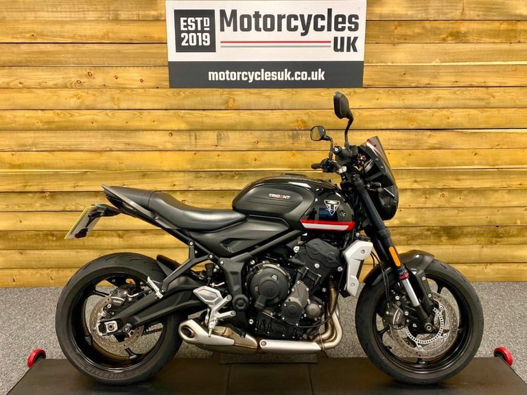 2022 Triumph Trident 660, Only 7,541 miles, FSH, Fly screen,  Evotech levers+