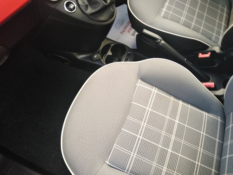 2019 Fiat 500 1.2 Lounge Hatchback 3dr Petrol Manual Euro 6 (s/s) (69 bhp) Hatchback Petrol Manual
