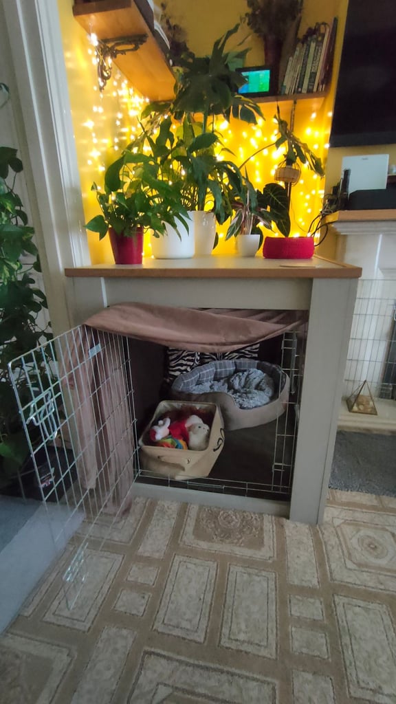 Extra Large dog crate with table